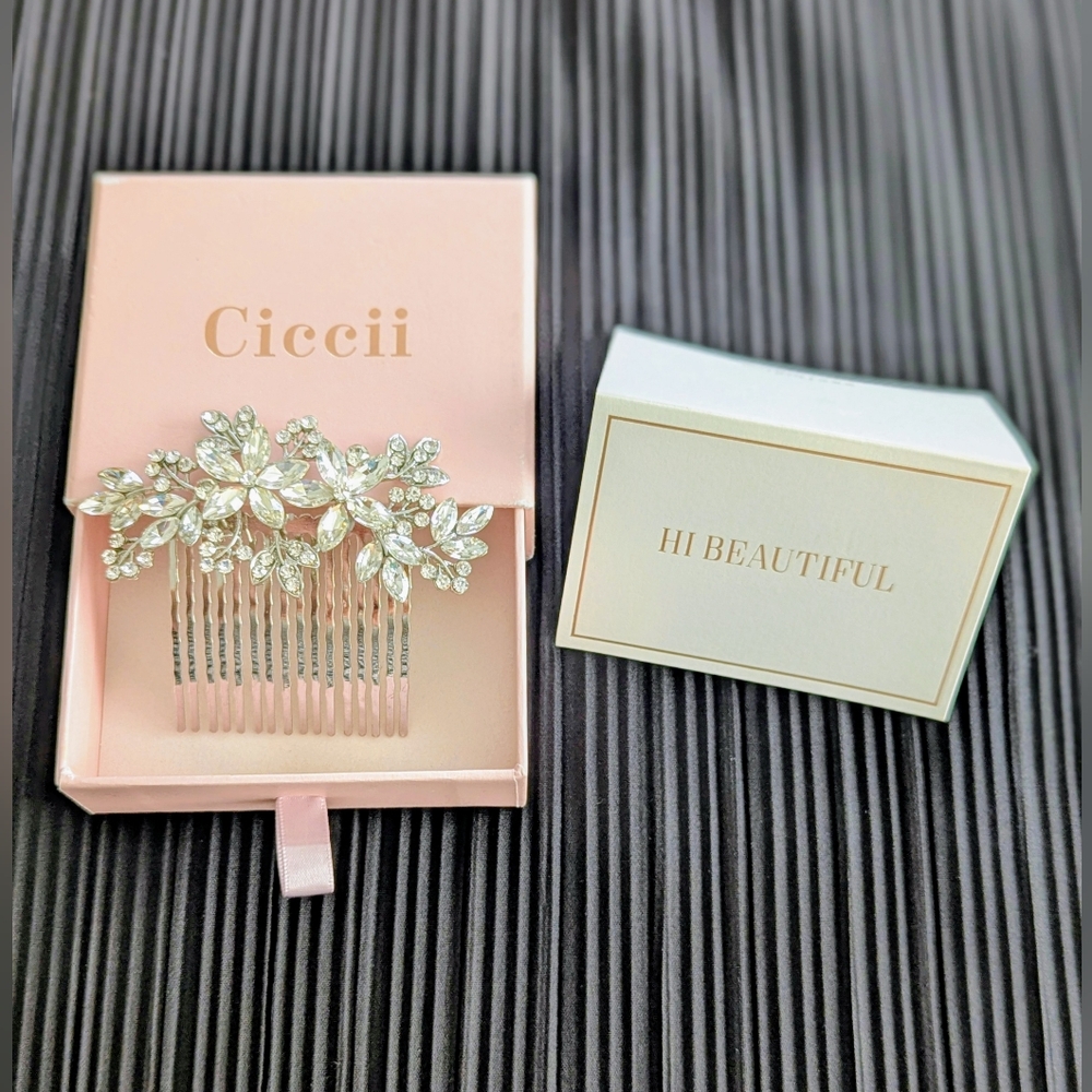 Silver and Crystals Bridal Floral Hair Comb by Ciccii Dublin Ireland  NEW IN BOX